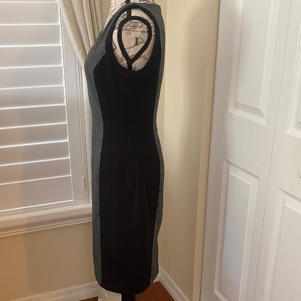 White House Black Market Colorblock Sheath Dress Size 2 Gray & Black Dress - Picture 3 of 10